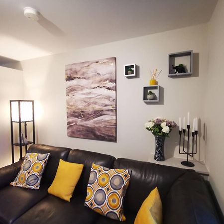 Belfast Central 2 Bedroom Luxurious Modern Stay Exterior foto