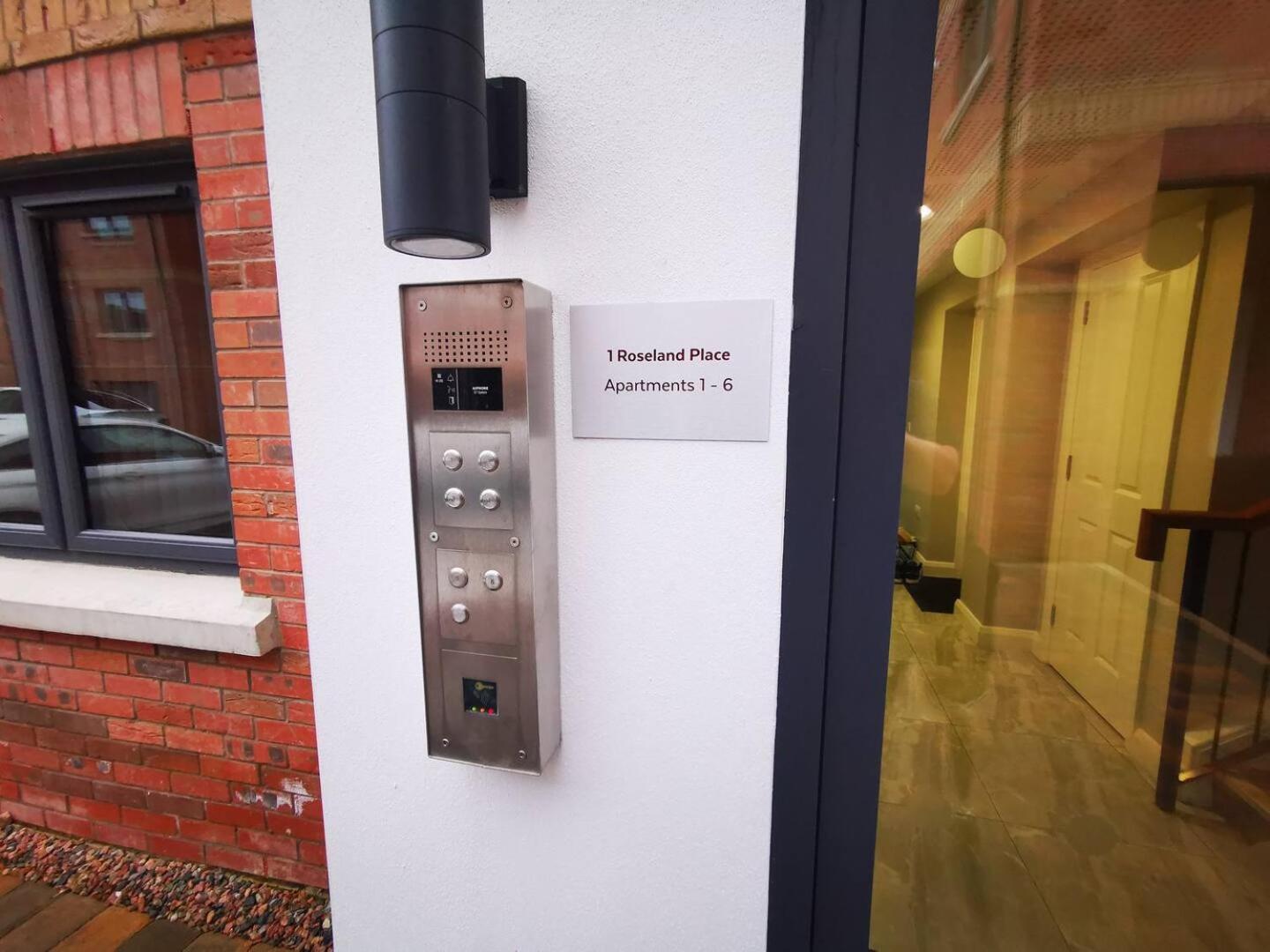 Belfast Central 2 Bedroom Luxurious Modern Stay Exterior foto