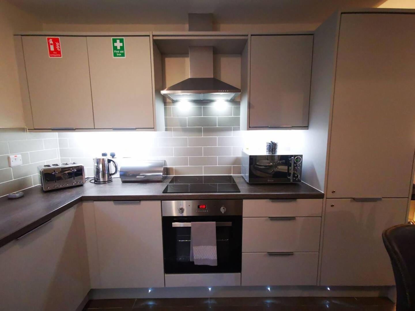 Belfast Central 2 Bedroom Luxurious Modern Stay Exterior foto