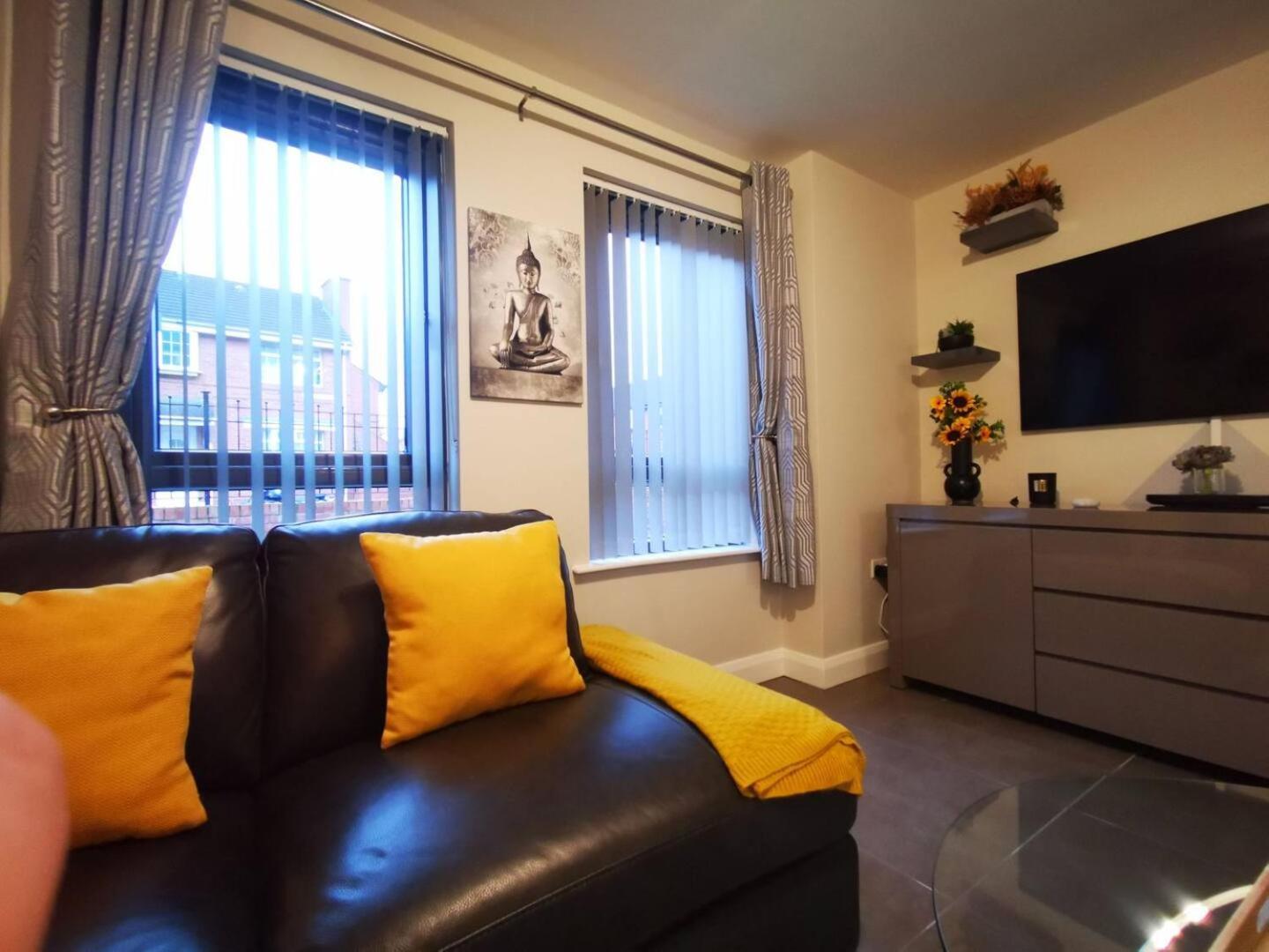 Belfast Central 2 Bedroom Luxurious Modern Stay Exterior foto