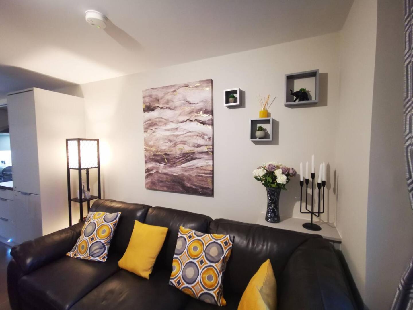 Belfast Central 2 Bedroom Luxurious Modern Stay Exterior foto